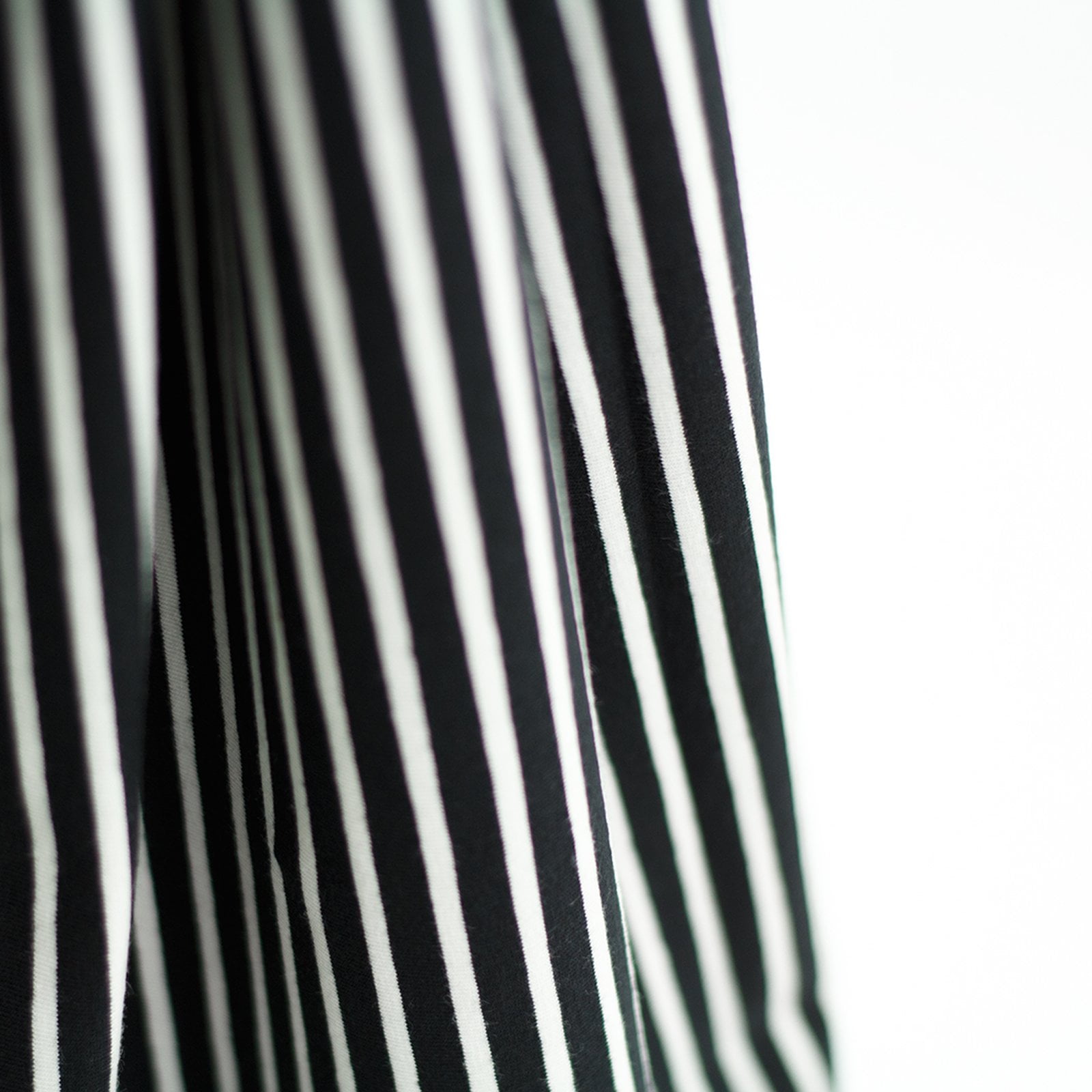 Biojersey Streifen (schwarz/weiss) von Stoffonkel