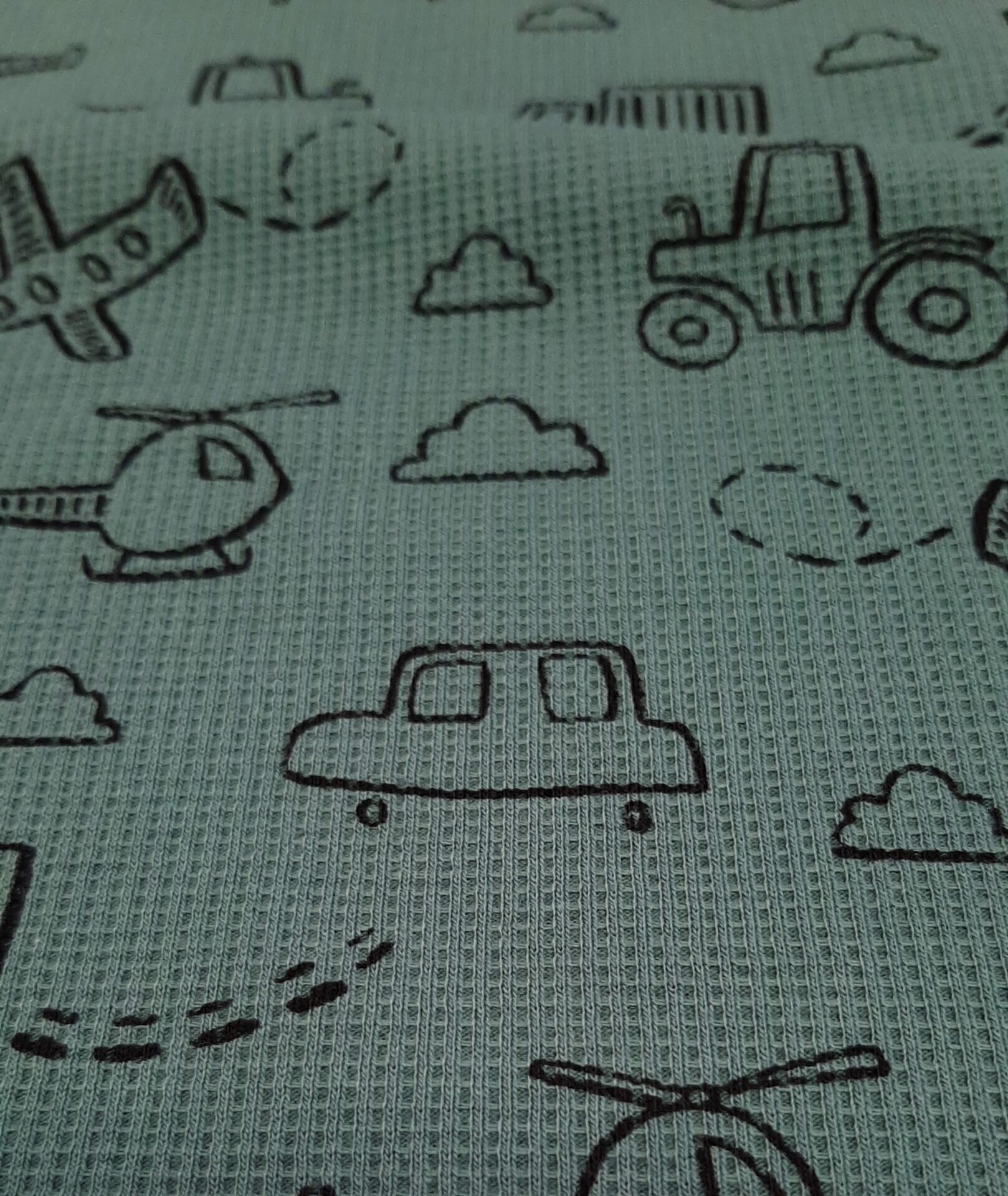 Waffelpiquee Cars & Planes grün