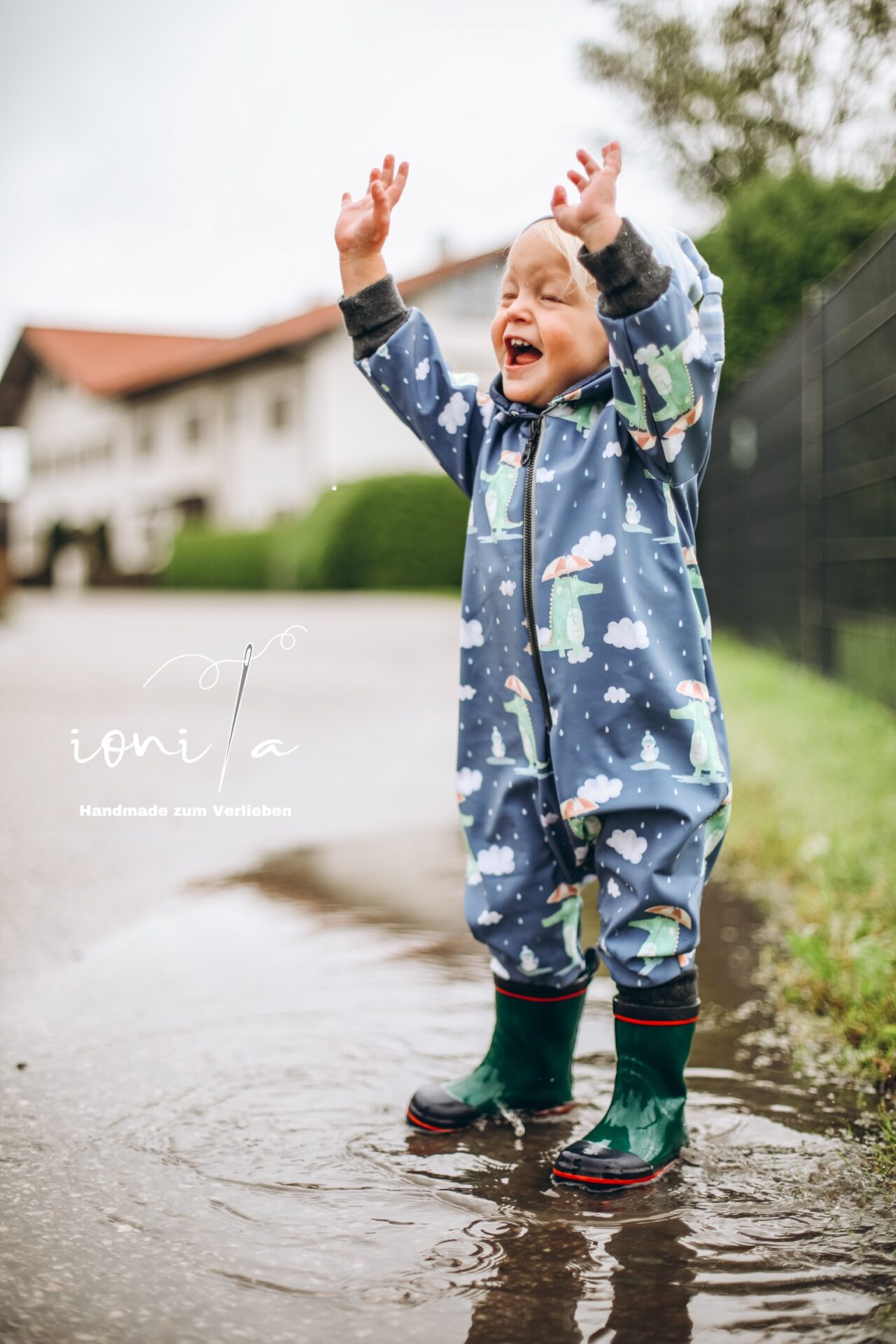 Papierschnittmuster Lybstes Jolly Jumper Outdoor 2 Knopf (Gr. 50-122)