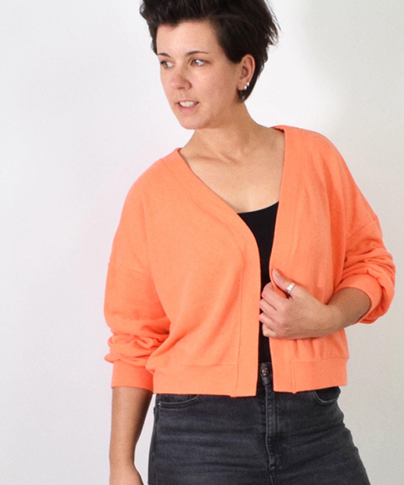 Papierschnittmuster Cropped Sweater/ - Jacke von LeniPepunkt